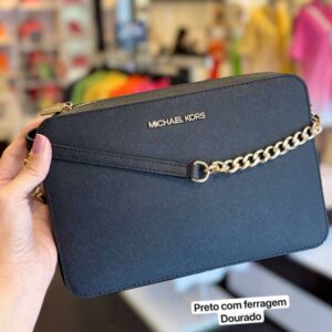 Bolsa Michael Kors Jet Set Preta com dourado crossbody