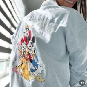 Camisa Jeans GAP x Disney Mickey e Turma P (Adulto) ou G (Infantil)